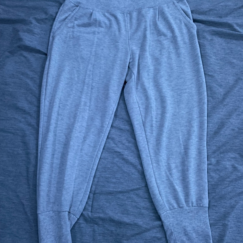 WHITE WITH GREY STREAKS SWEATPANTS